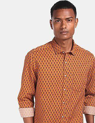 men orange printed cotton casual shirt