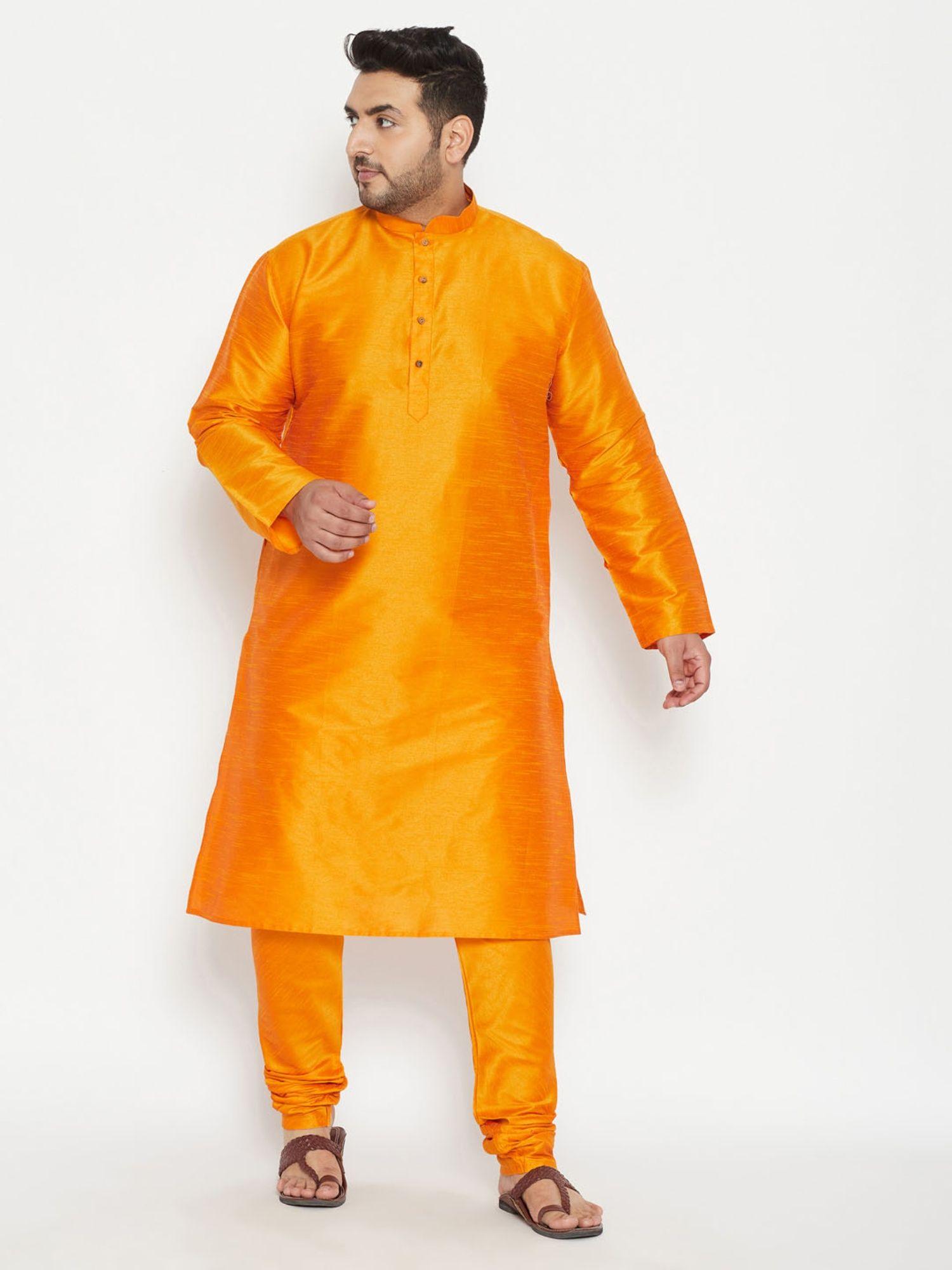 men orange silk blend kurta churidar (set of 2)