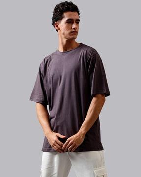 men oversized fit round-neck t-shirt