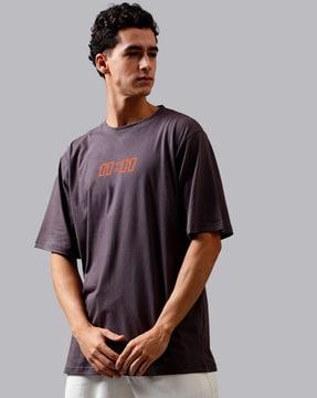 men oversized fit round-neck t-shirt