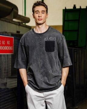 men oversized fit round-neck t-shirt