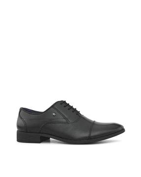men oxfords with lace fastening
