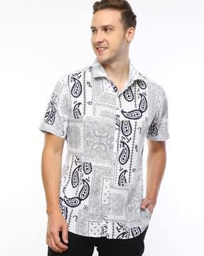 men paisley print slim fit shirt with spread collar