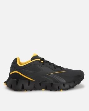 men panelled low-top running shoes