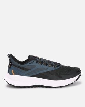 men panelled low-top running shoes