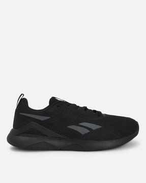 men panelled low-top training shoes