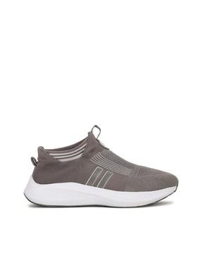 men panelled slip-on runnning shoes