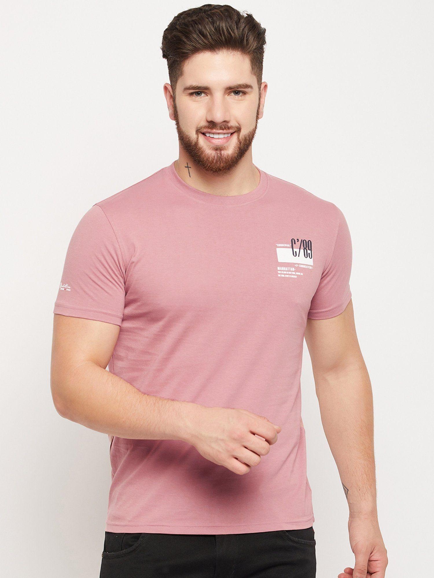 men pink t-shirt