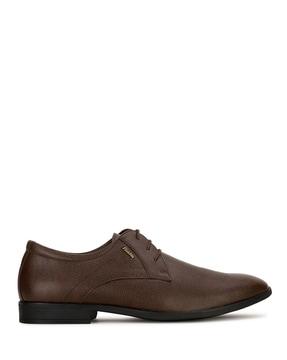 men plain-toe derby shoes