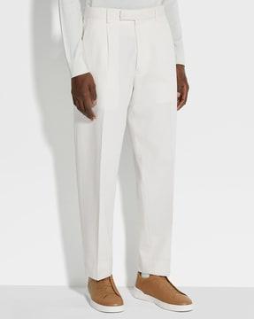 men pleated straight fit pants with insert pockets