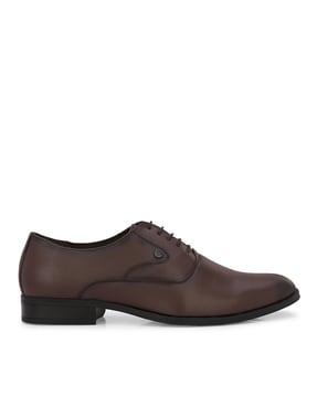 men pointed-toe derbys