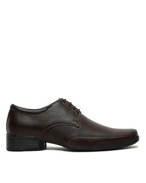 men pointed-toe lace-up derbys