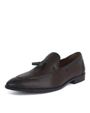 men pointed-toe slip-on mocassins