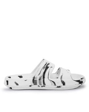 men printed dual-strap slides