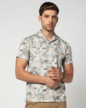 men printed loose fit shirt