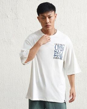 men printed oversized fit round-neck t-shirt