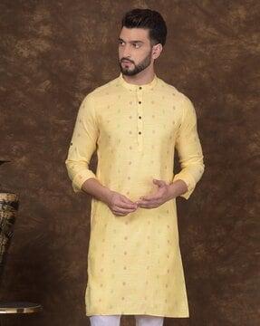 men printed regular fit long kurta with full sleeves