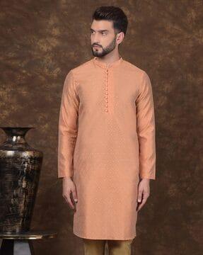 men printed regular fit long kurta with mandarin collar