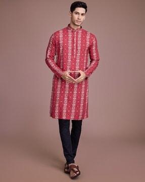 men printed regular fit long kurta with mandarin collar