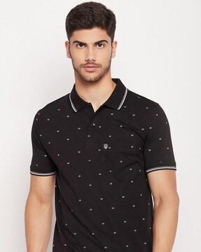 men printed regular fit polo t-shirt with patch pocket