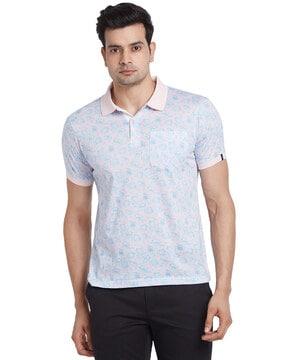 men printed regular fit polo t-shirt with patch pocket