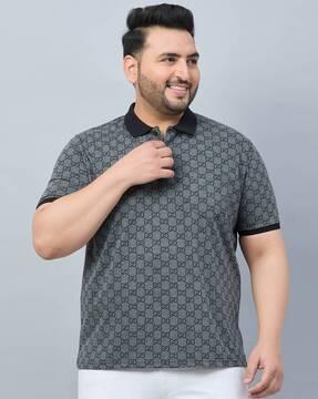 men printed regular fit polo t-shirt with patch pocket