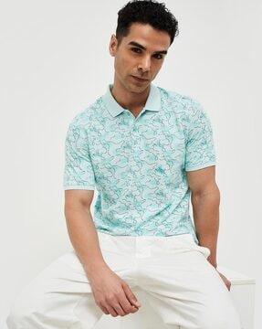 men printed regular fit polo t-shirt with short sleeves