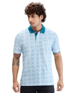 men printed regular fit polo t-shirt with short sleeves