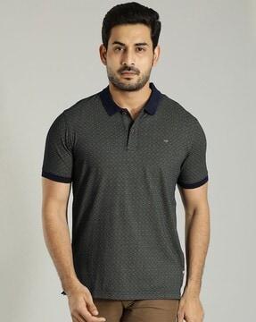 men printed regular fit polo t-shirt