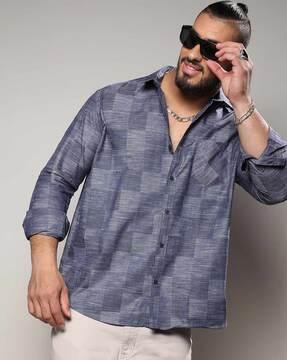 men printed regular fit shirt with cuffed sleeves