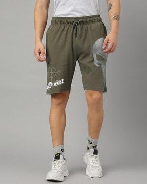 men printed regular fit shorts