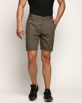 men printed slim fit flat-front shorts