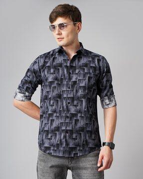 men printed slim fit shirt with spread collar