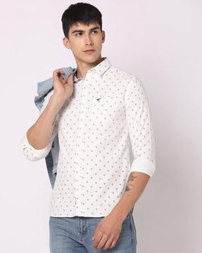 men printed slim fit shirt