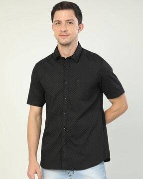 men printed slim fit shirt