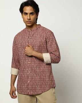 men printed slim fit shirt