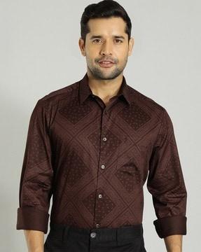 men printed slim fit shirt