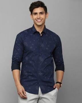 men printed slim fit shirt