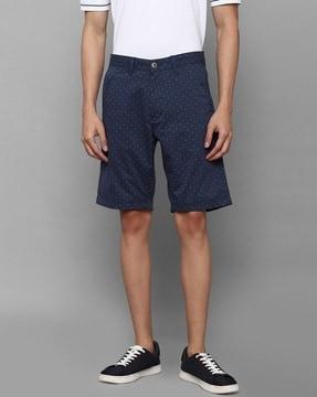 men printed slim fit shorts