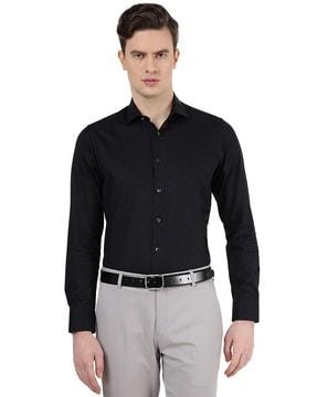 men pure cotton slim fit shirt with cutaway collar