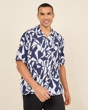 men rayon resort collar relaxed printed shirt