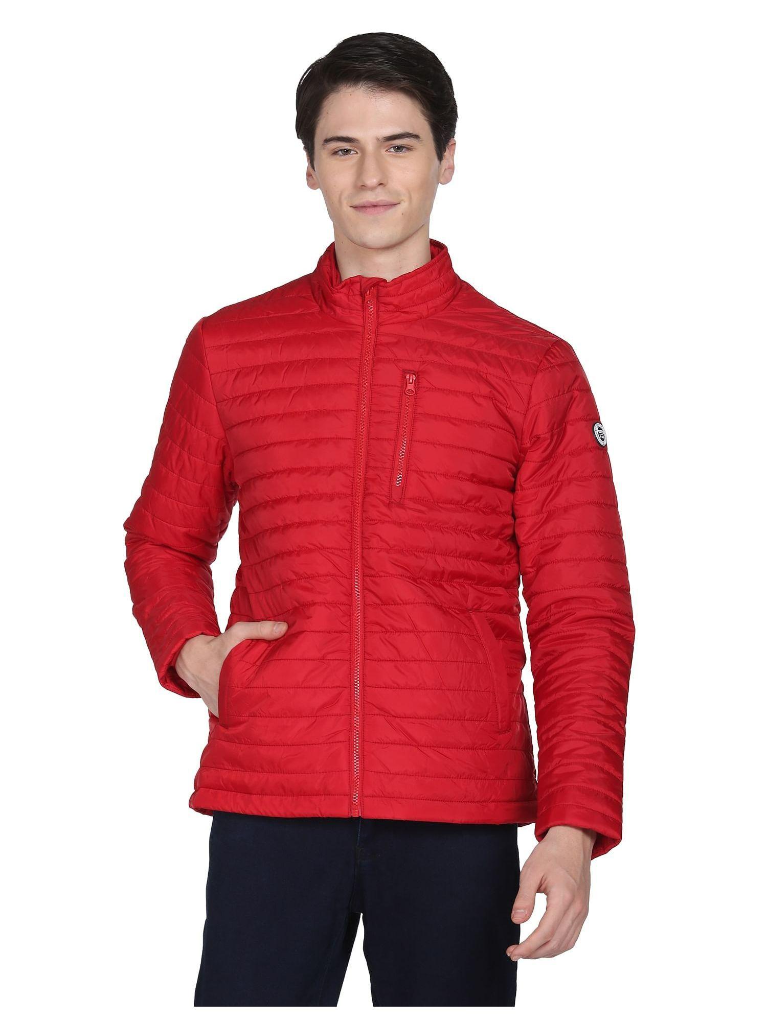 men red solid polyester puffer jacket