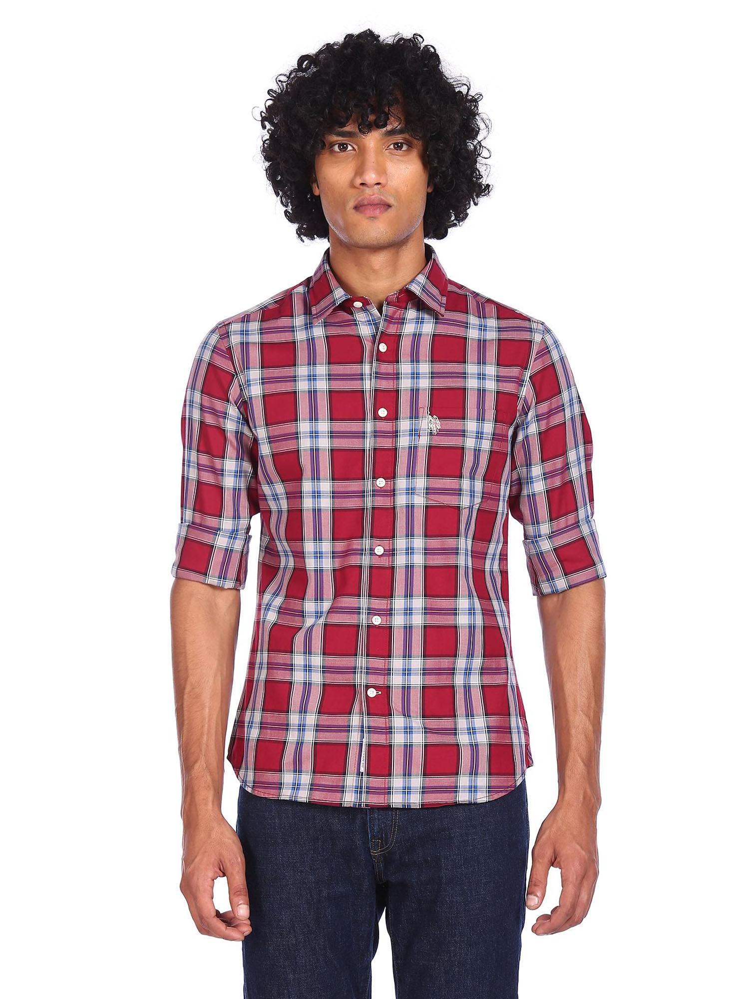 men red spread collar checked shirt