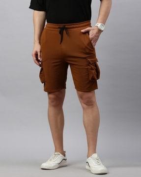 men regular fit cargo shorts with insert pockets