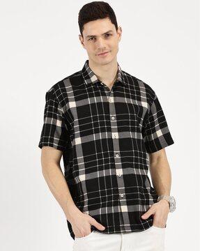 men regular fit checked shirt with short sleeves
