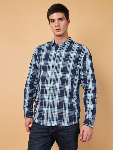 men regular fit checkered spread collar casual shirt