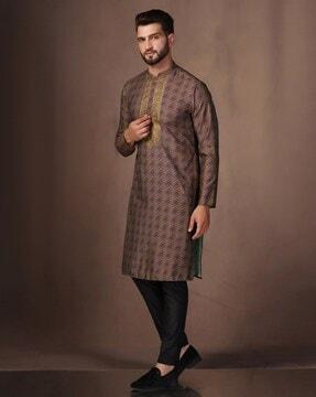 men regular fit chevrons print kurta