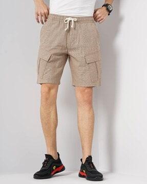 men regular fit city shorts with elasticated drawstring waist