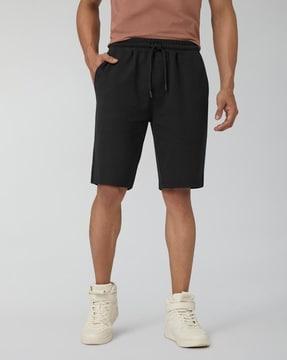 men regular fit city shorts with elasticated drawstring waist