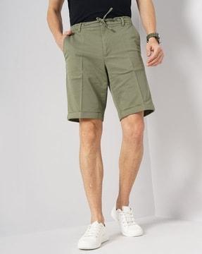 men regular fit city shorts with insert pockets